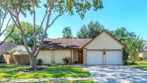 1623 Jo Ann Lane Sugar Land TX 77498