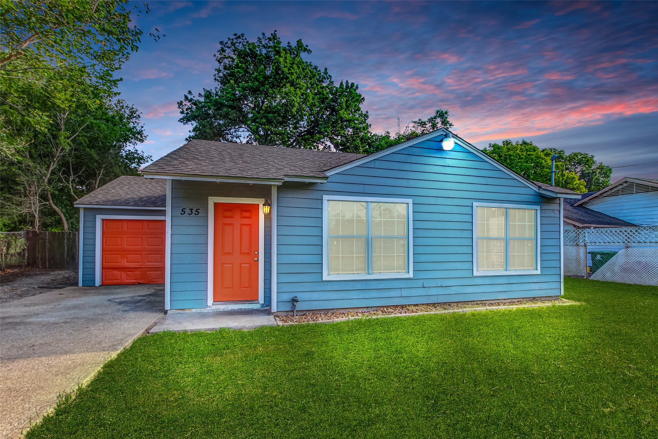 535 Plymouth Street Houston TX 77022
