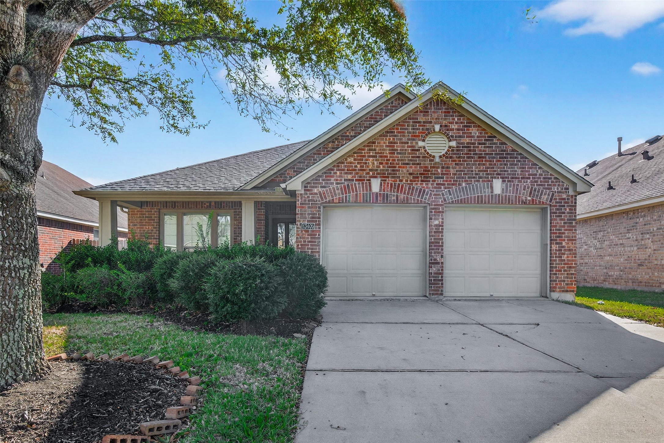 13406 Moonlit Lake Lane Pearland TX 77584