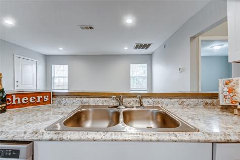 4624 Kingsbury Street Houston TX 77021