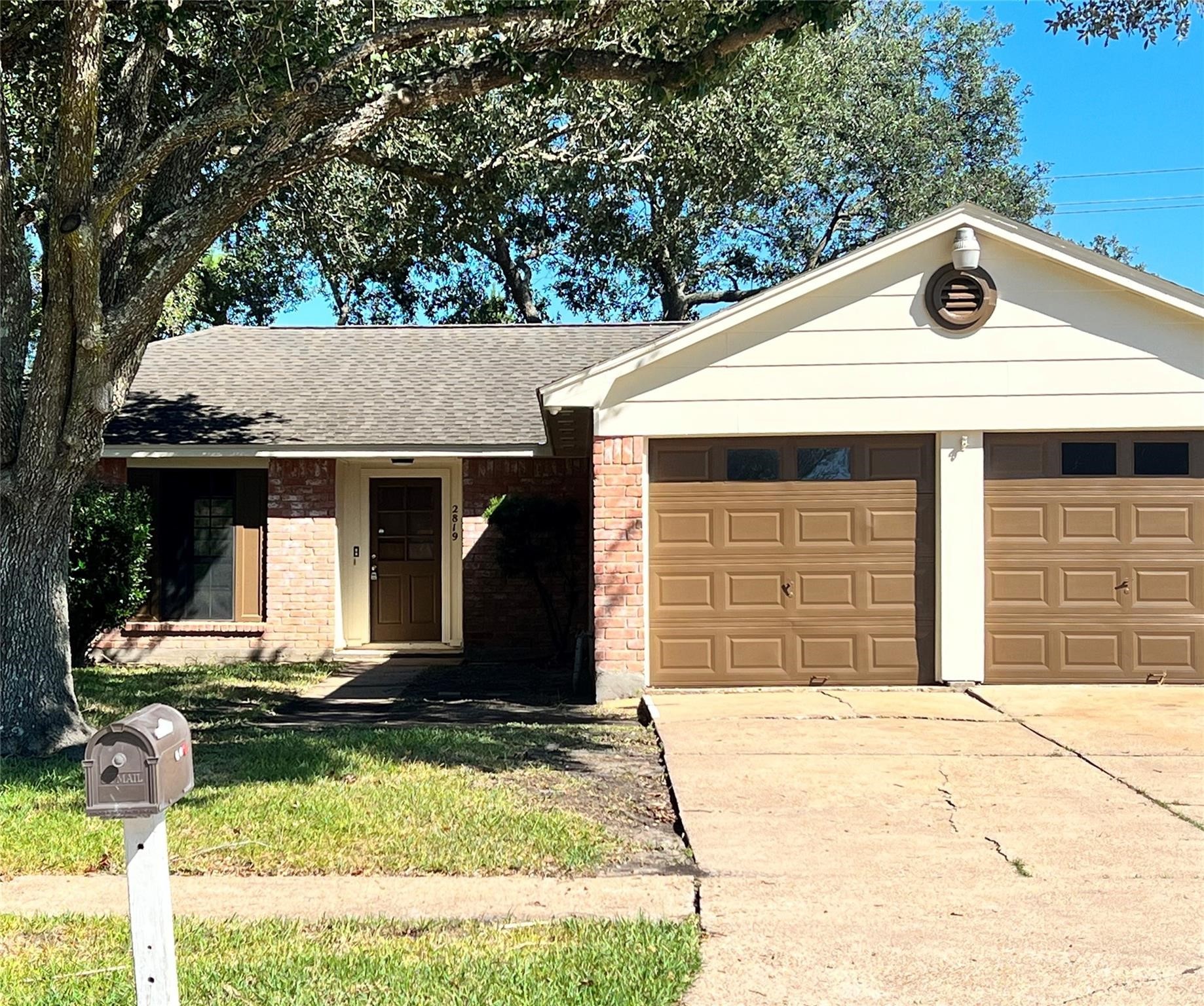 2819 Plymouth Colony Drive Webster TX 77598