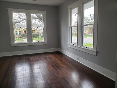 212 Northwood Street Houston TX 77009