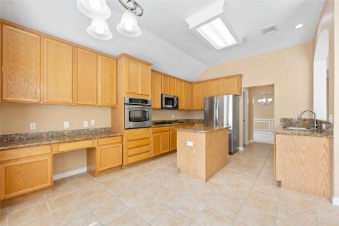 3317 Lakeway Lane Pearland TX 77584