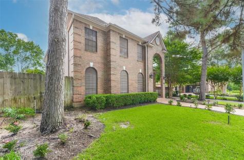 11734 Wickhollow Lane Houston TX 77043