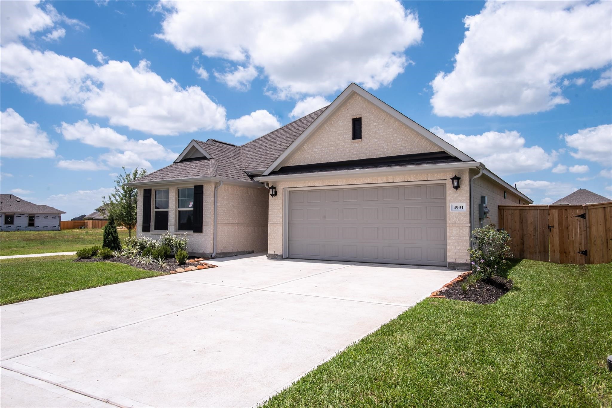 4931 Arbor Crest Lane League City TX 77573