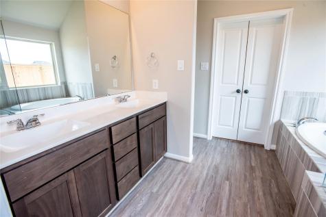 4931 Arbor Crest Lane League City TX 77573