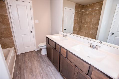 4931 Arbor Crest Lane League City TX 77573