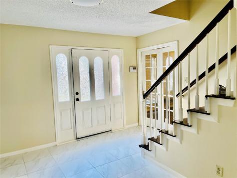 1811 Cheyenne River Circle Sugar Land TX 77478