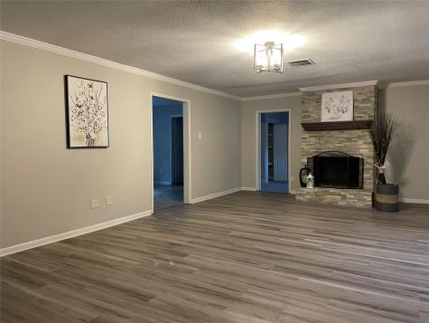 25807 Woodglen Drive Spring TX 77386