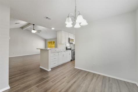 2822 Forest Point Drive League City TX 77573