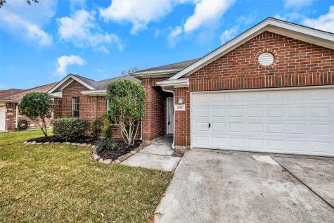 1413 Village Court Drive Rosenberg TX 77471