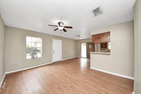 1006 Perry Street 100 Cleveland TX 77327