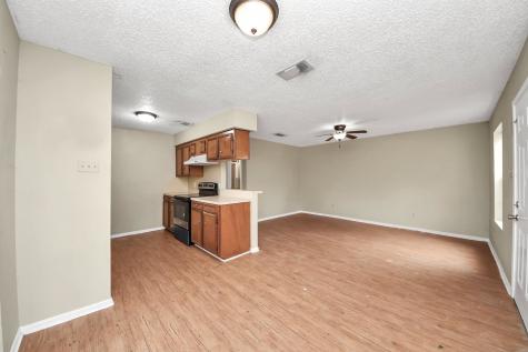 1006 Perry Street 100 Cleveland TX 77327