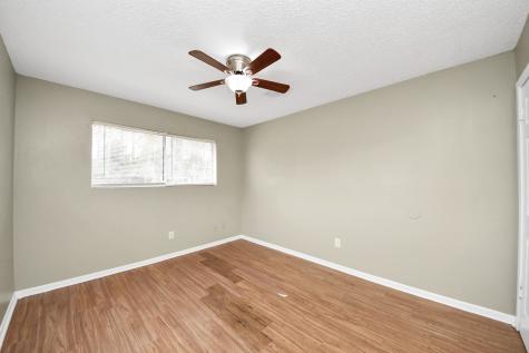 1006 Perry Street 100 Cleveland TX 77327