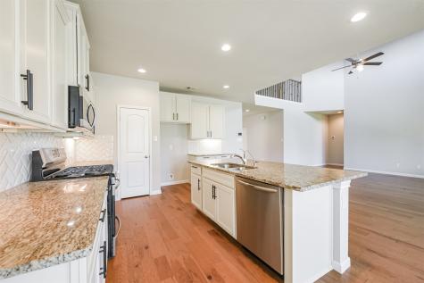 18006 Nanpu Lane Houston TX 77044