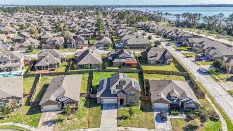 18006 Nanpu Lane Houston TX 77044