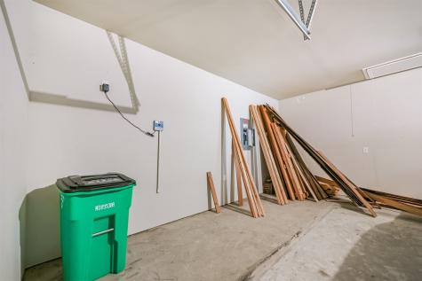 18006 Nanpu Lane Houston TX 77044