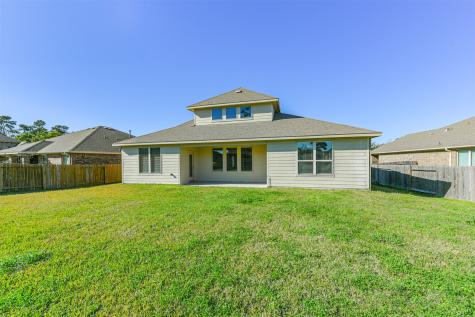 18006 Nanpu Lane Houston TX 77044