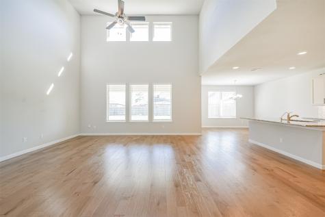 18006 Nanpu Lane Houston TX 77044