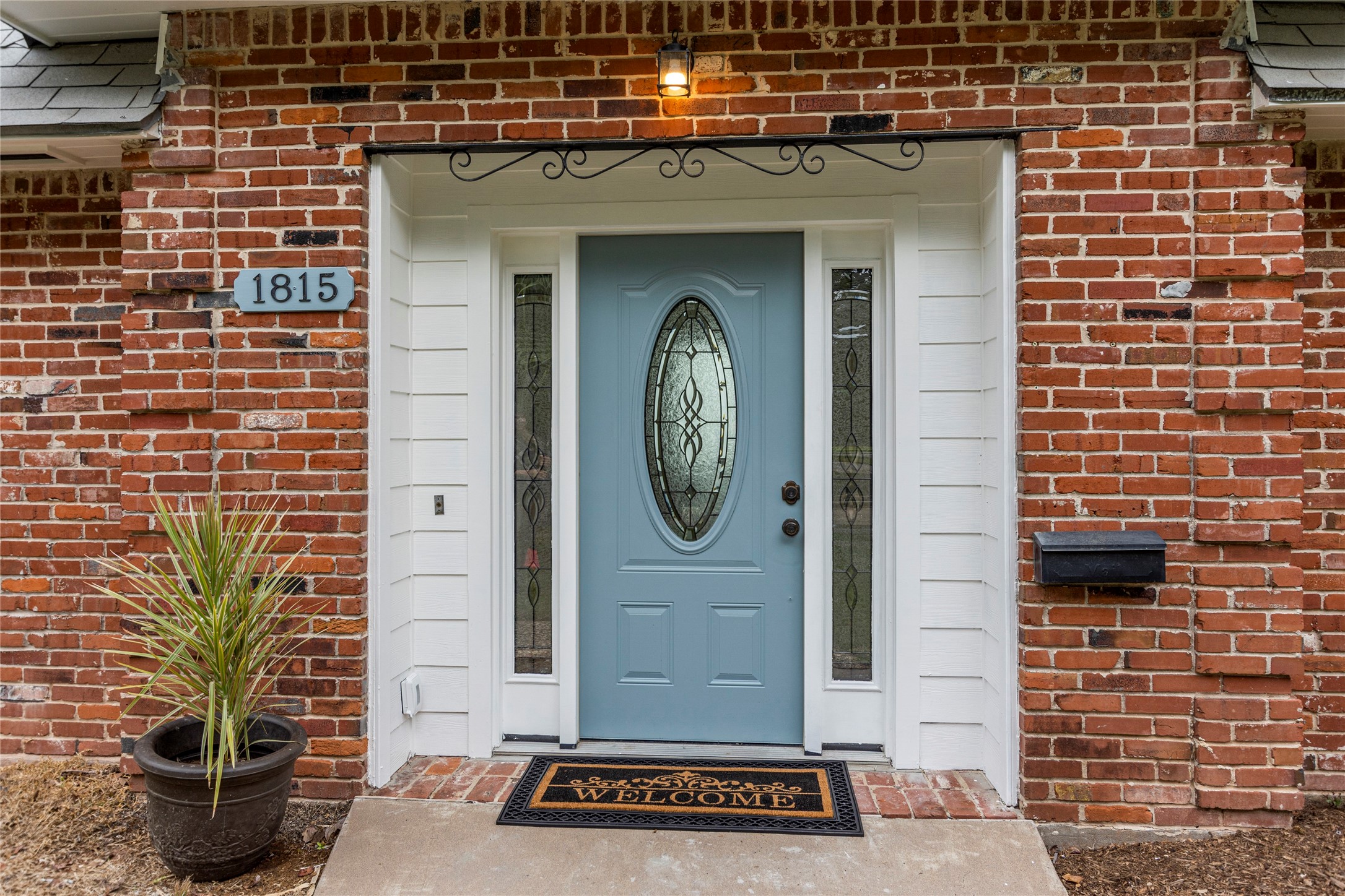 1815 Saxony Lane Houston TX 77058