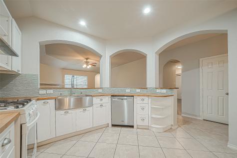 17118 Kobuk Valley Circle Humble TX 77346