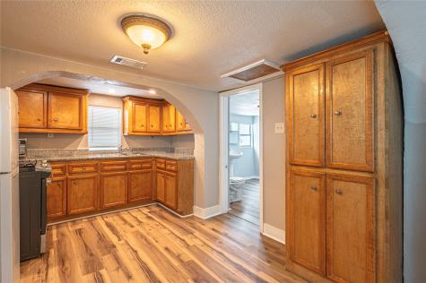 1210 56th Street Galveston TX 77551