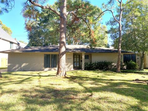 3207 Banbury Place Houston TX 77027