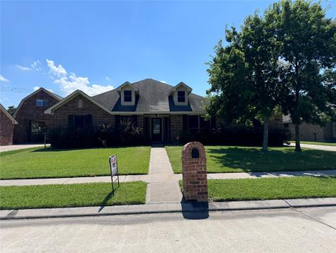 305 Torrey Court League City TX 77573