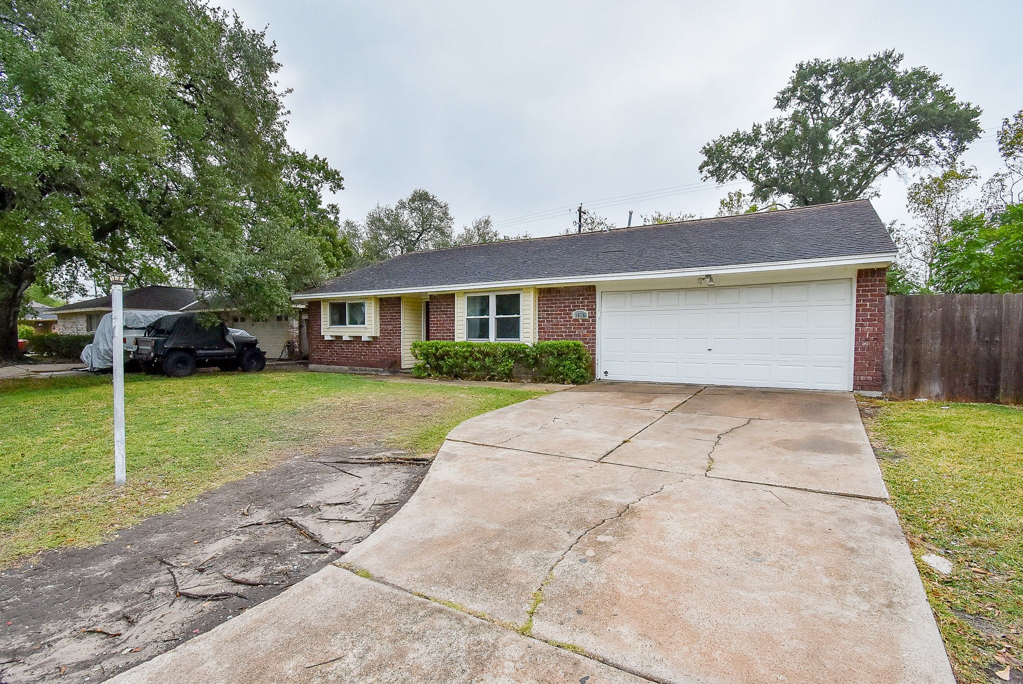 9615 Beverlyhill Street Houston TX 77063