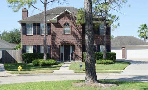 834 Fern Springs Court Houston TX 77062