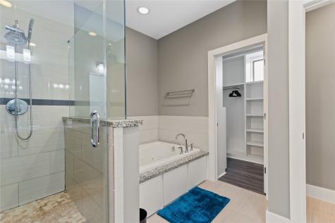 2105 Hadley Street Houston TX 77003