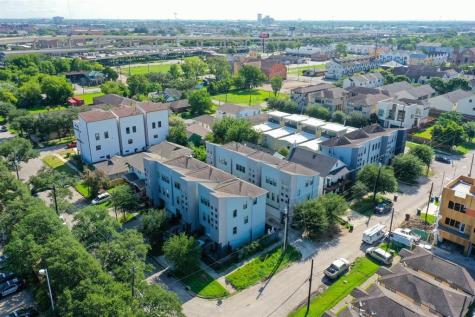 2105 Hadley Street Houston TX 77003