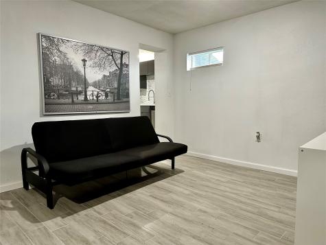 4802 Elser Street Houston TX 77009