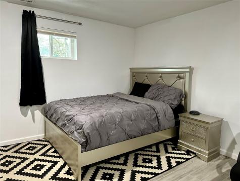 4802 Elser Street Houston TX 77009