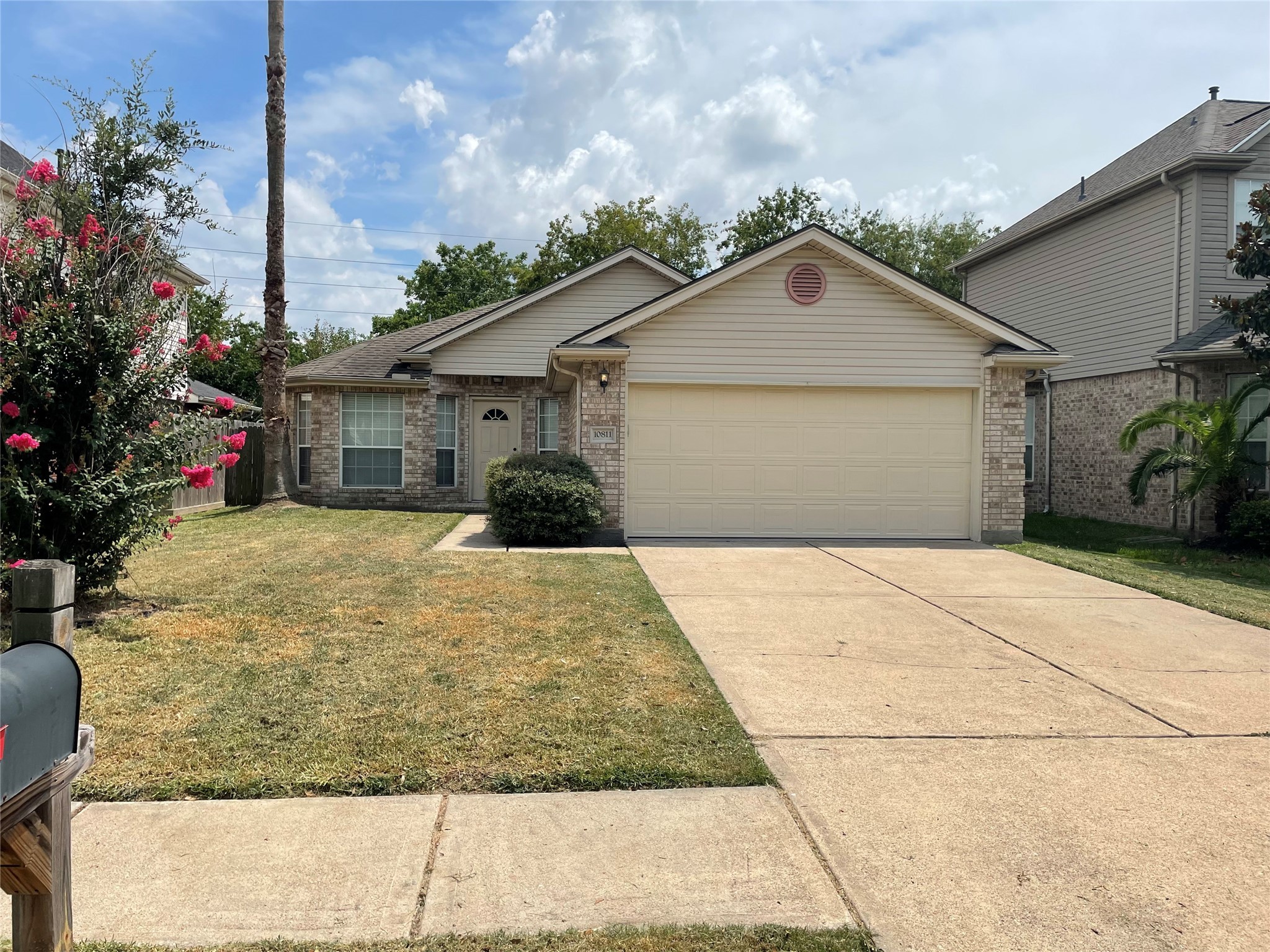 10811 Golden Sunshine Drive Houston TX 77064