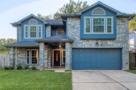 2122 Courtshire Lane Sugar Land TX 77478