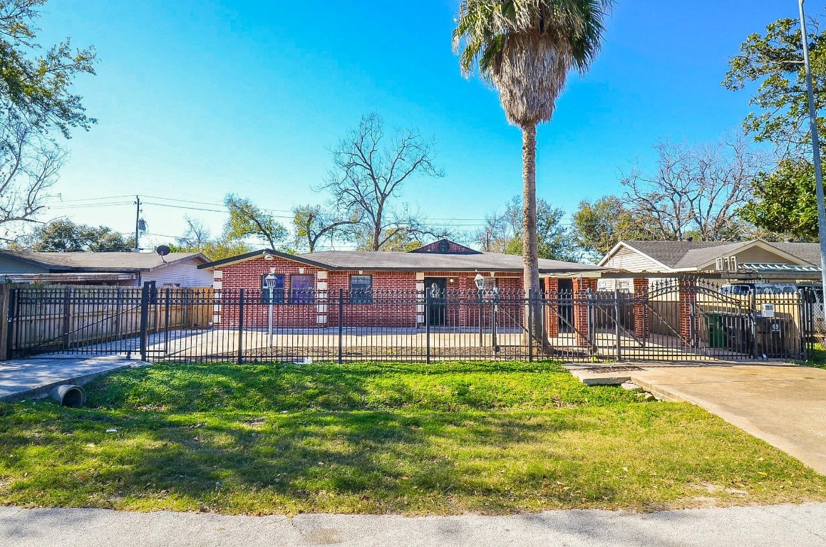 11517 Bannister Lane Houston TX 77076