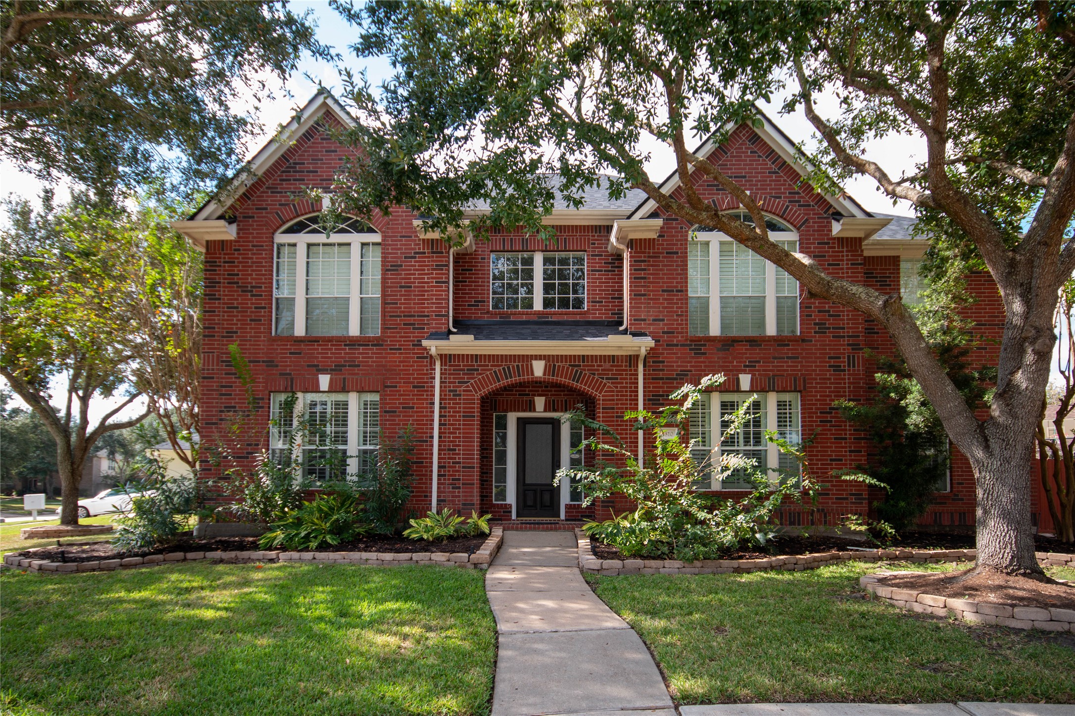 5810 Parkdale Court Sugar Land TX 77479