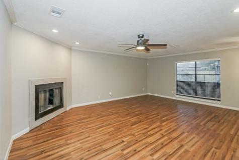 5102 Shadowridge Drive Houston TX 77053