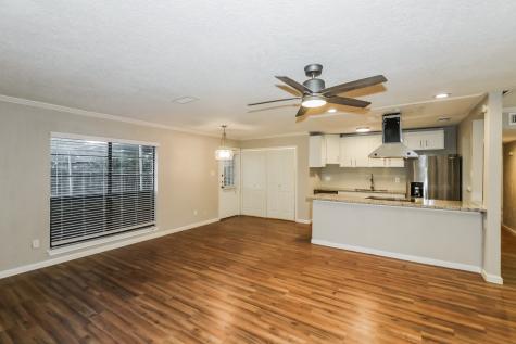 5102 Shadowridge Drive Houston TX 77053