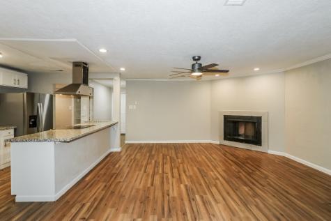 5102 Shadowridge Drive Houston TX 77053