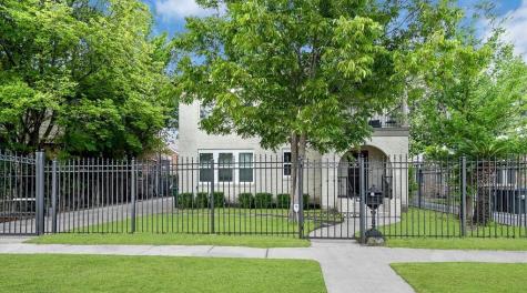 2422 Truxillo Street Houston TX 77004