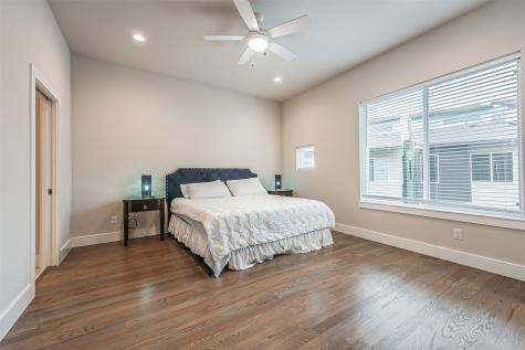 2136 Dennis Street Houston TX 77004