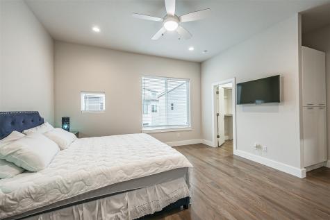 2136 Dennis Street Houston TX 77004