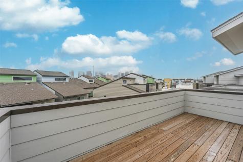 2136 Dennis Street Houston TX 77004