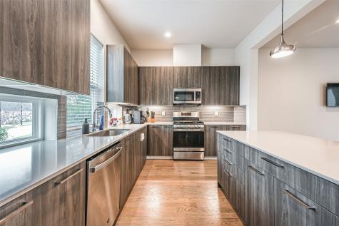 2136 Dennis Street Houston TX 77004