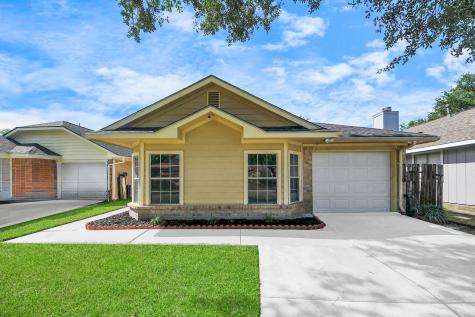 9211 Autumn Harvest Drive Houston TX 77064