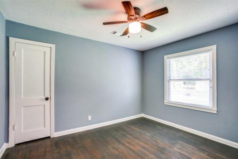 509 Jerry Street Houston TX 77022