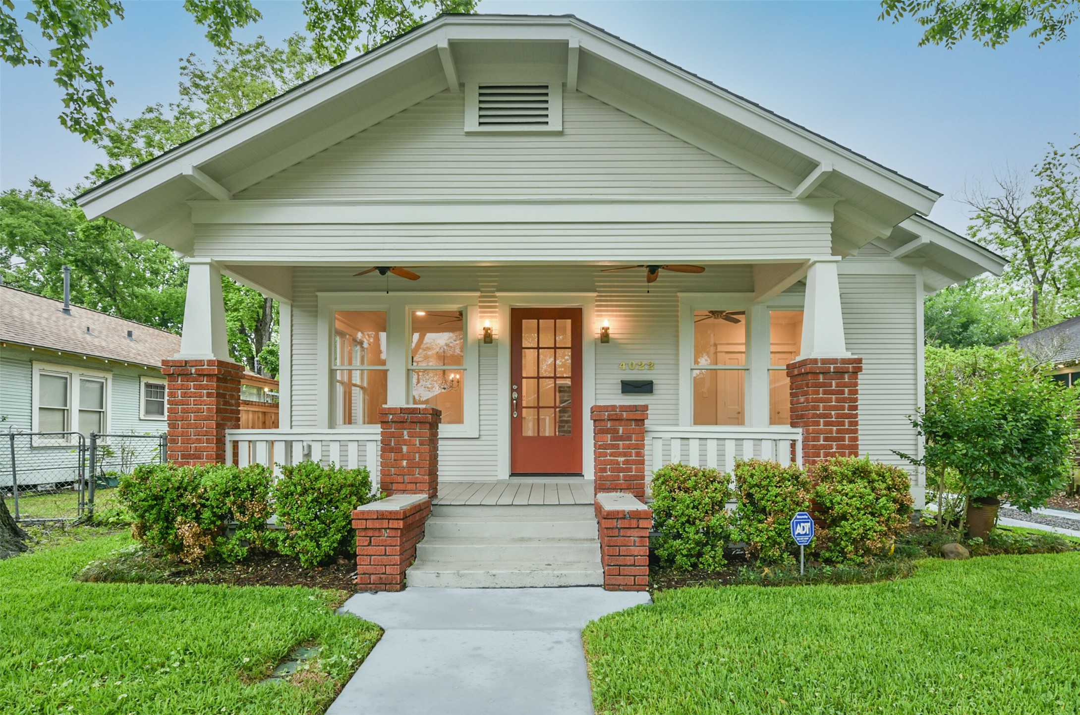 4022 Oak Ridge Street Houston TX 77009