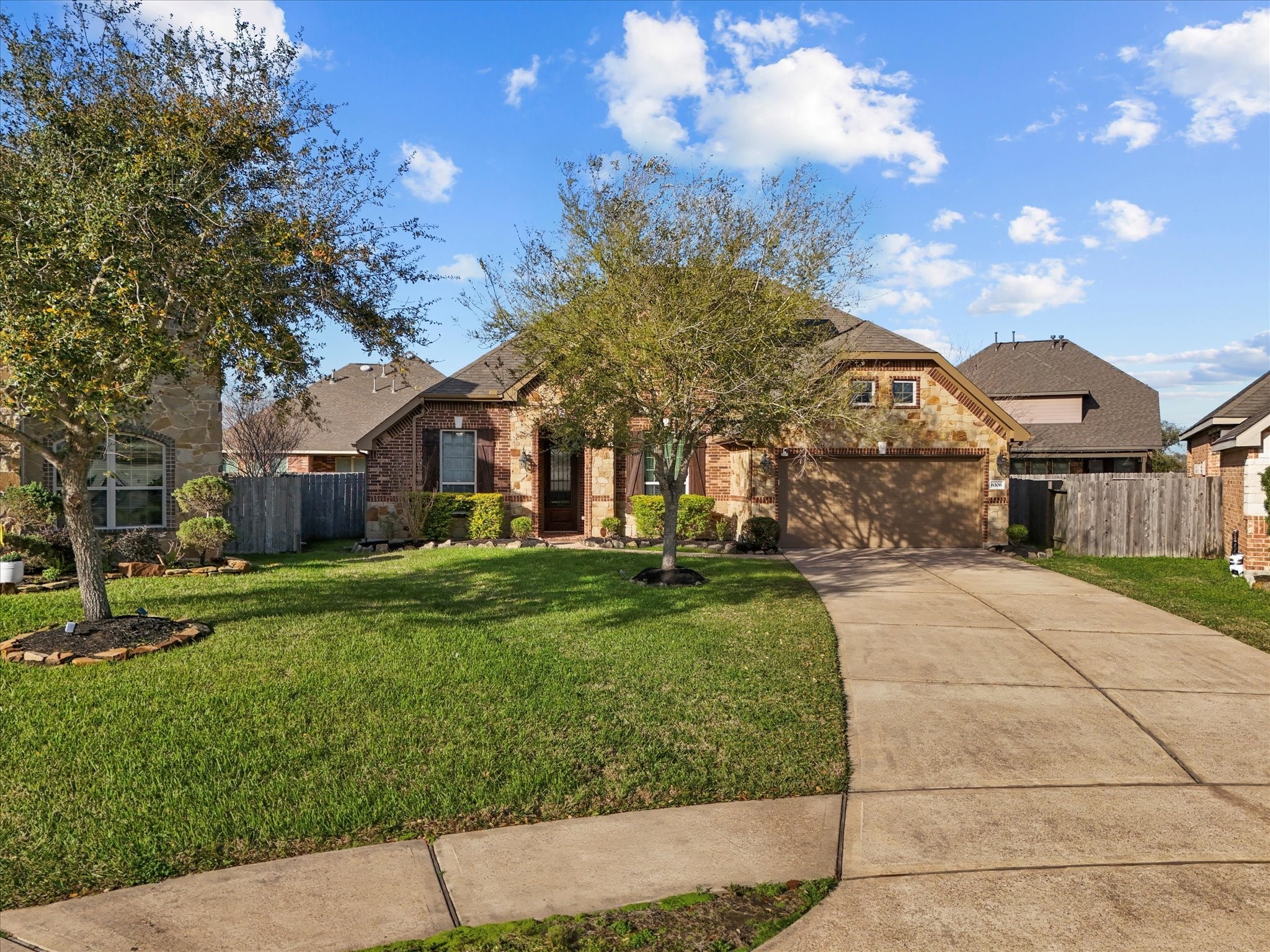 6306 Clearwood Court League City TX 77573
